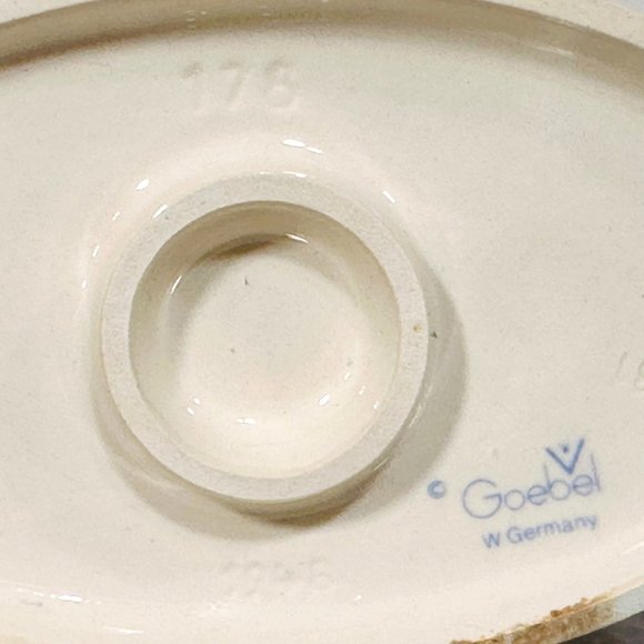 Goebel Hummel #178 "The Photographer" TMK5 - Picture 12 of 12